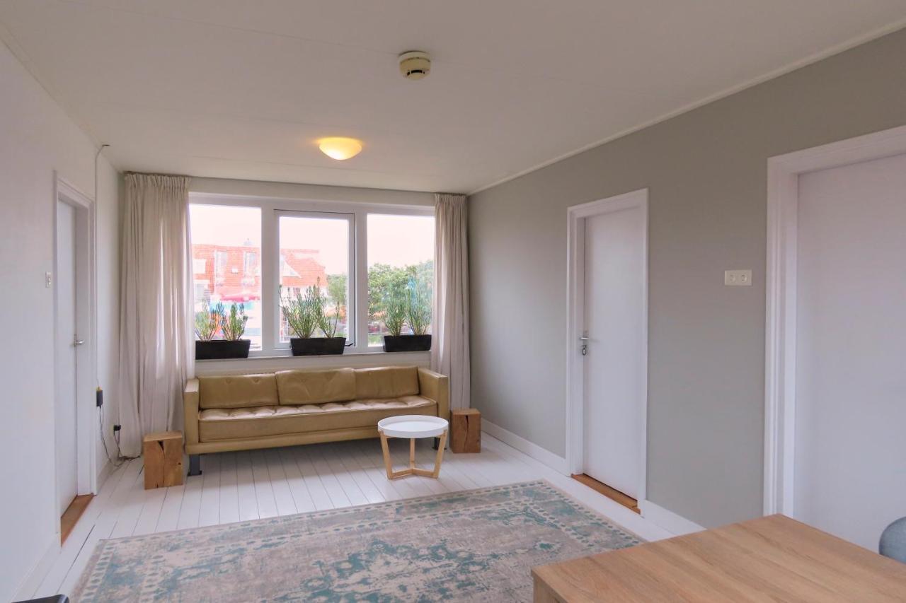Bed And Breakfast Het Bureau Texel De Koog  Exterior foto